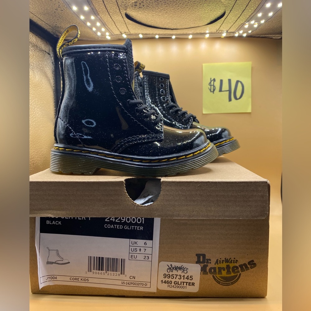 Dr.Martens Boot Black Glitter size 7